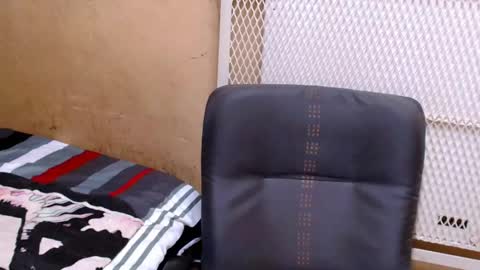 Snapshot of maturenesh chatting on June 15, 6:48 am maturenesh online show from June 15, 6:48 am