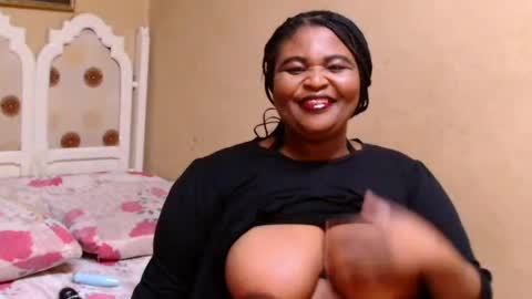 Snapshot of maturenesh chatting on July 1, 7:21 am maturenesh online show from July 1, 7:21 am