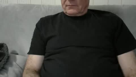 maturetoyforwomen online show from January 14, 5:07 pm