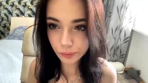 Lina online show from June 14, 3:19 am