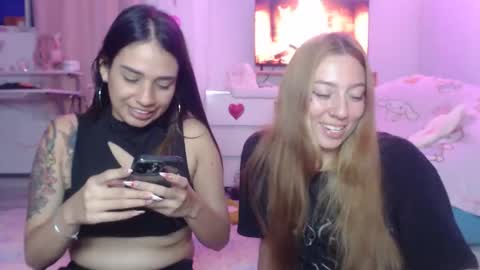 Mau and Lauren online show from February 26, 3:16 am