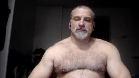 mauro1971 online show from April 16, 10:56 pm