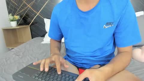 Snapshot of mauro_boy chatting on June 6, 9:08 pm mauro_boy online show from June 6, 9:08 pm