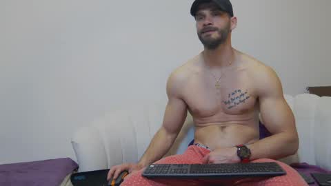 mauro_real_man online show from March 28, 6:29 pm