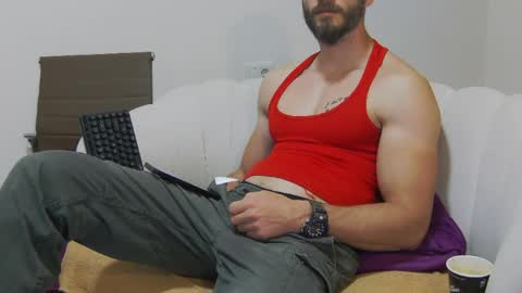 Snapshot of mauro_real_man chatting on May 10, 5:51 pm mauro_real_man online show from May 10, 5:51 pm
