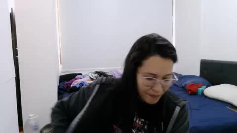 mauroluxandra online show from October 1, 6:47 pm