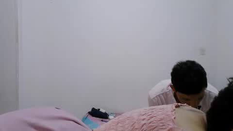 mauroluxandra online show from February 23, 1:19 pm