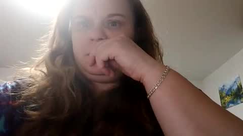 Snapshot of mavka2025 chatting on December 20, 8:05 pm Mavka2025 online show from December 20, 8:05 pm