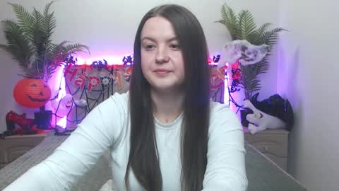 MavkaCute online show from October 22, 7:35 pm