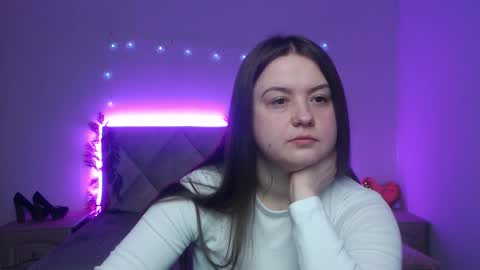 Snapshot of mavkacute chatting on February 5, 7:29 pm MavkaCute online show from February 5, 7:29 pm