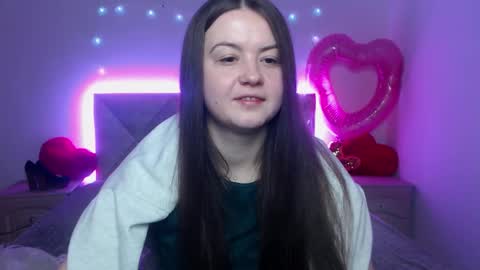 Snapshot of mavkacute chatting on February 16, 7:10 pm MavkaCute online show from February 16, 7:10 pm