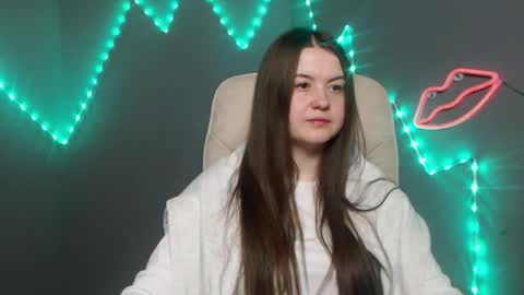 Snapshot of mavkacute chatting on March 1, 7:16 pm MavkaCute online show from March 1, 7:16 pm