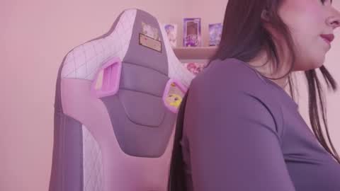 MAVY online show from February 12, 8:37 pm