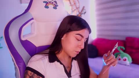 MAVY online show from February 13, 7:21 pm