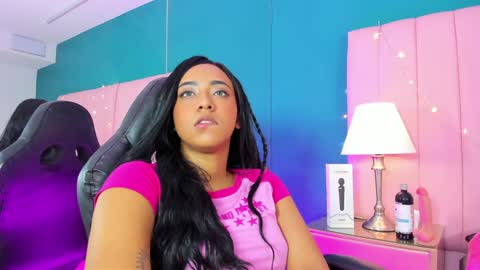 Mavy  online show from December 21, 4:03 pm