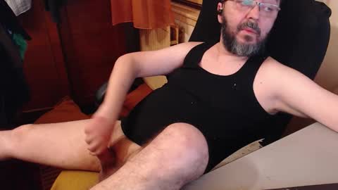 Max online show from December 20, 3:30 pm