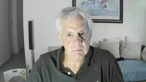 max_2017 online show from February 3, 9:09 pm