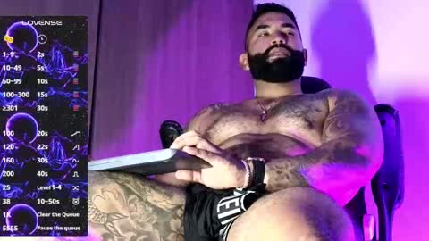 max__prada online show from October 6, 1:36 am