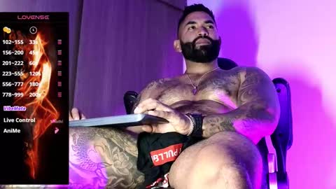 max__prada online show from October 26, 2:06 am