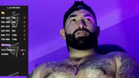 max__prada online show from February 20, 2:30 am