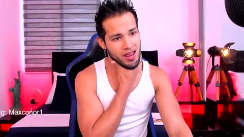 Max Conor online show from March 7, 11:29 am