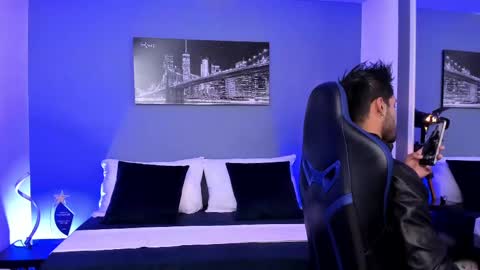 Max Conor online show from September 18, 11:34 am