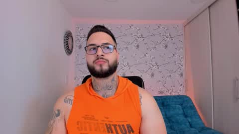 max D. online show from February 15, 1:41 pm