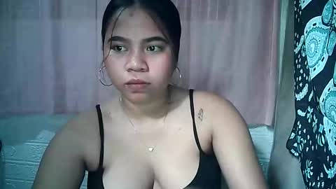 Snapshot of max_lovely123 chatting on May 18, 12:51 am max_lovely123 online show from May 18, 12:51 am