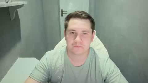 Snapshot of max_marlyn chatting on June 15, 8:44 pm Max Marlyn online show from June 15, 8:44 pm