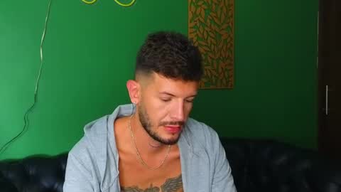 Max Taylor online show from December 29, 10:47 pm