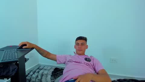 Snapshot of max_wild01 chatting on July 16, 5:30 pm MAX online show from July 16, 5:30 pm