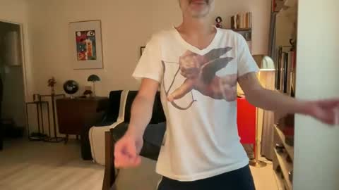 Max Mikado online show from December 7, 2:46 pm