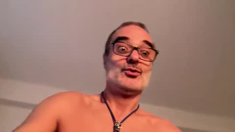 Max Mikado online show from November 14, 3:11 pm