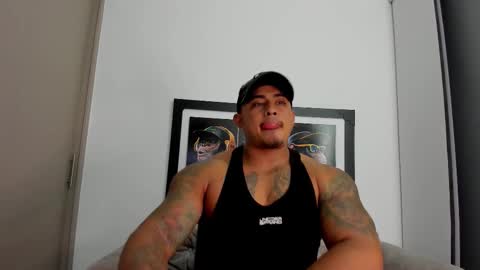 Maxcarther online show from November 20, 9:25 pm