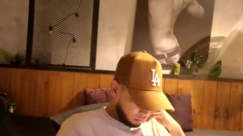 maxocole 07 online show from December 3, 8:18 pm