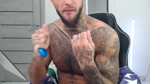 Maximus Fox online show from September 18, 6:59 am