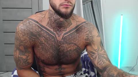 Maximus Fox online show from September 21, 6:26 am