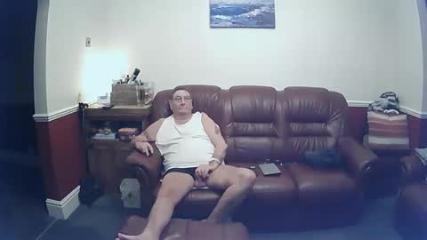 MAX online show from January 5, 9:36 pm