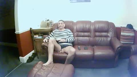 MAX online show from January 15, 7:34 pm