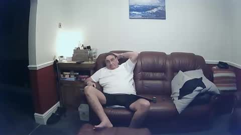 MAX online show from March 4, 9:22 pm