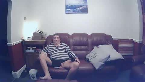 MAX online show from March 12, 10:28 pm