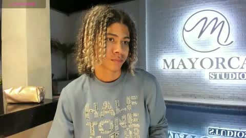 maxim online show from March 2, 3:02 am