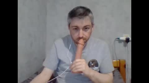 Maxime online show from May 4, 11:56 pm