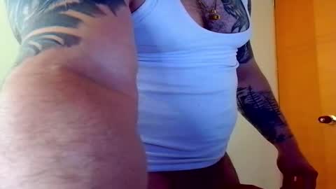 maximiliano_coot online show from January 15, 1:59 pm