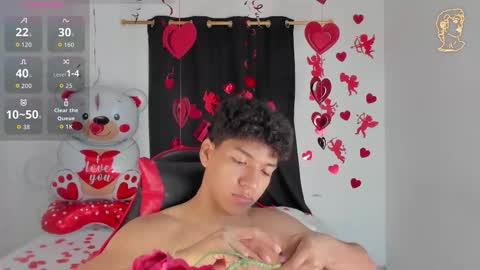 Snapshot of maximiliano_khalil chatting on February 13, 7:43 pm Maximiliano online show from February 13, 7:43 pm