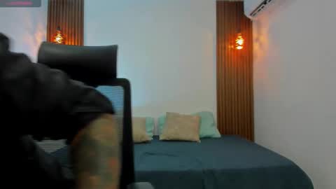 M A X I M O online show from October 20, 8:42 pm