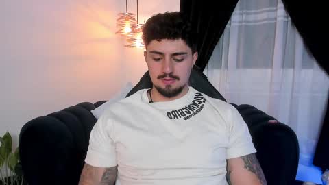 Maximo online show from January 20, 9:46 am