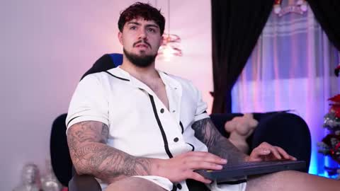 Maximo online show from January 14, 5:13 am