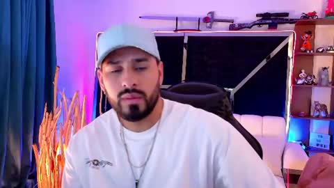 maximo online show from June 17, 7:04 pm