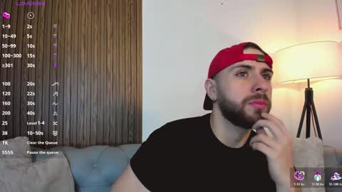 Maximo Wolf online show from March 1, 7:27 pm